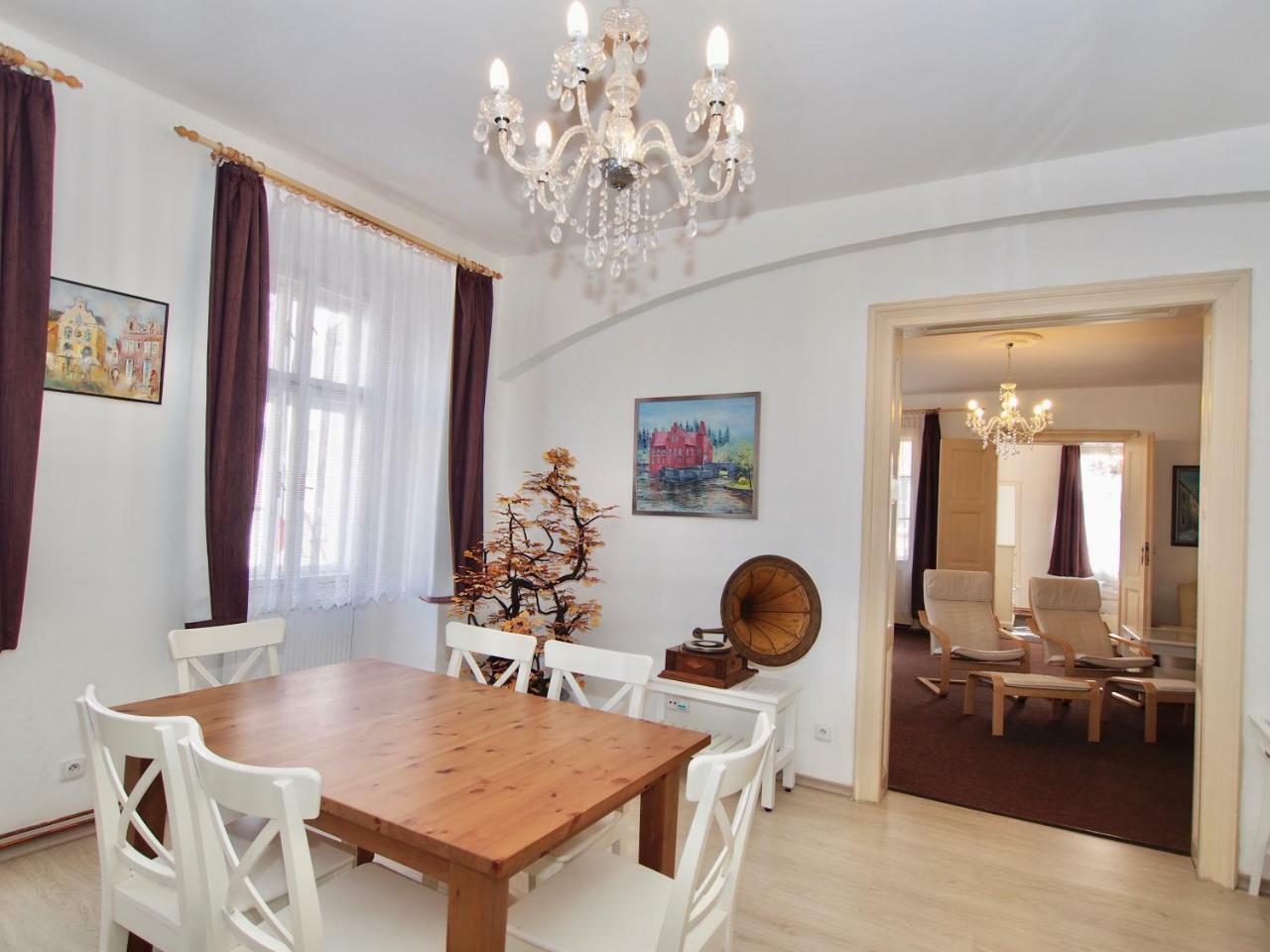 Apartmany Tábor Εξωτερικό φωτογραφία